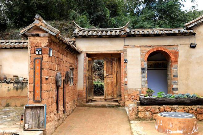“石头村”是个什么村？(图12)